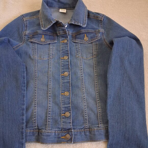 Crazy 8 Girl's Size XL (14-16) Medium Wash Stretch Denim Jean Jacket - Picture 3 of 11
